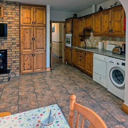 3 Bed In Portmagee Oc-ii03197 Holiday home *